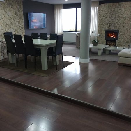 Vila Gosen Sard Екстериор снимка